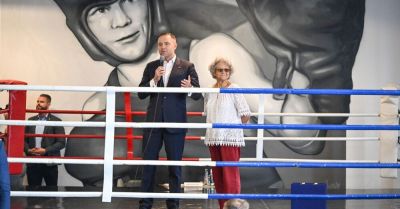 Jan Bianga był więziony w obozach koncentracyjnych za to, że był Polakiem